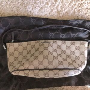 Gucci mini shoulder bag. Classic